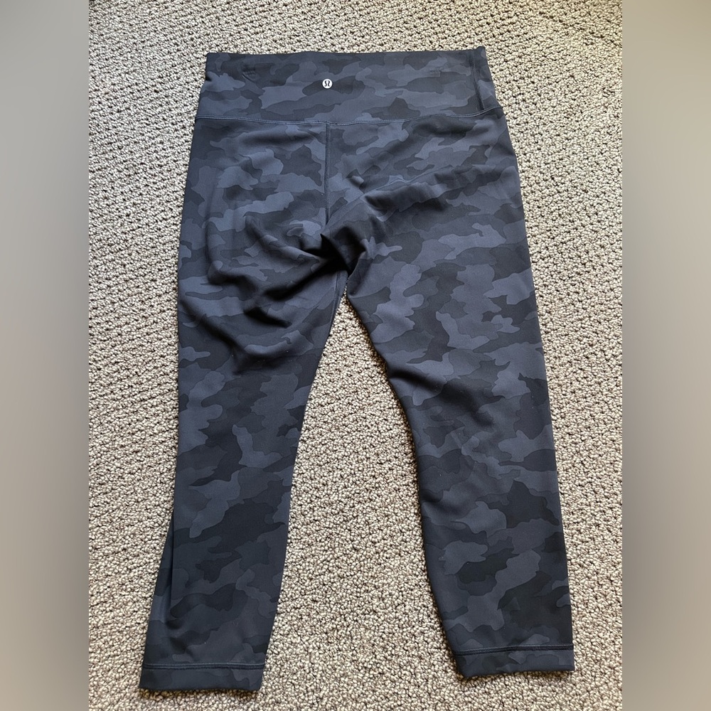 Lululemon Align 23” HR Black Camo Deep Coal Multi Leggings Size 14